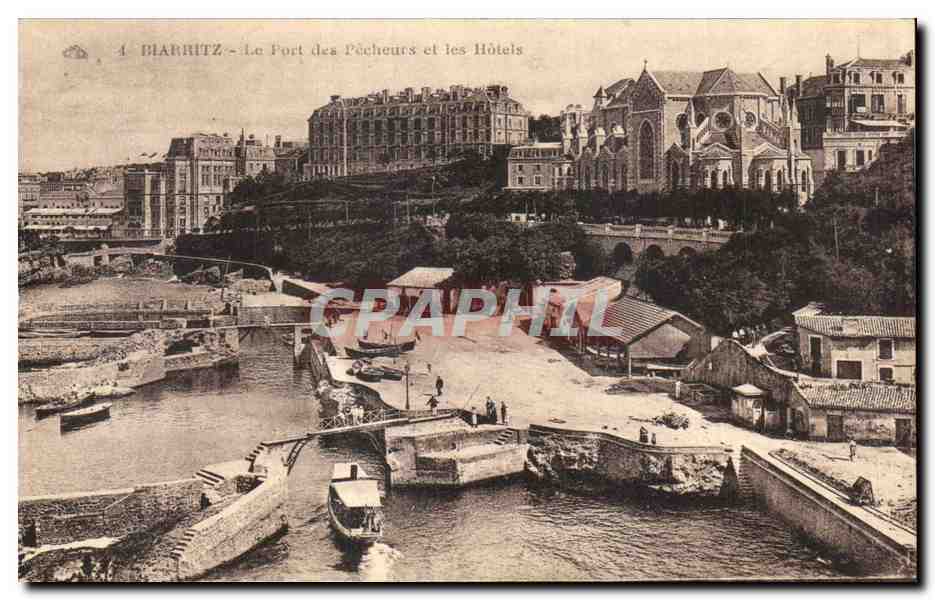 CPA Biarritz Le Port des Pecheurs et les Hotels 