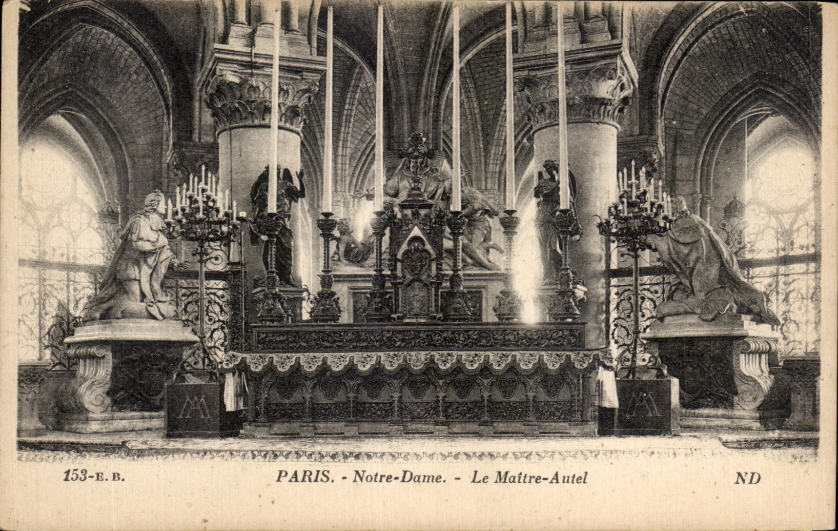 CPA Paris Notre Dame Le Maitre Autel