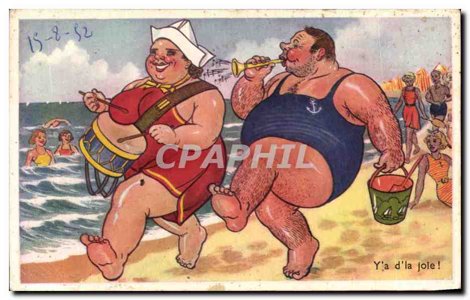 CPA Y'a d'la joie ! Femme forte Couple Plage 