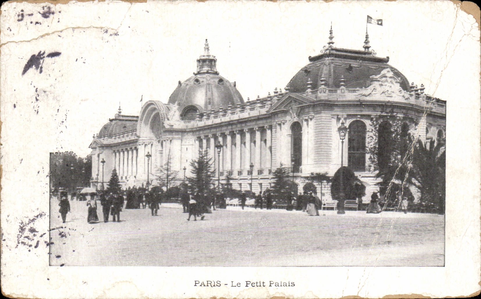 CPA Paris Le Petit Paiais