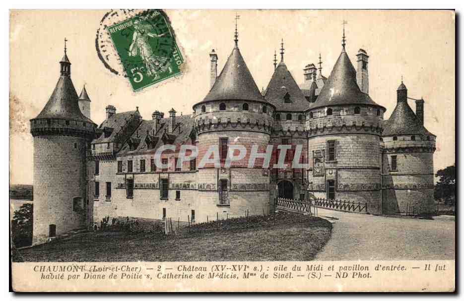 CPA Chaumont Chateau aile du midi et pavillon d'entree habite par Diane de poitie Catherine de Medicis