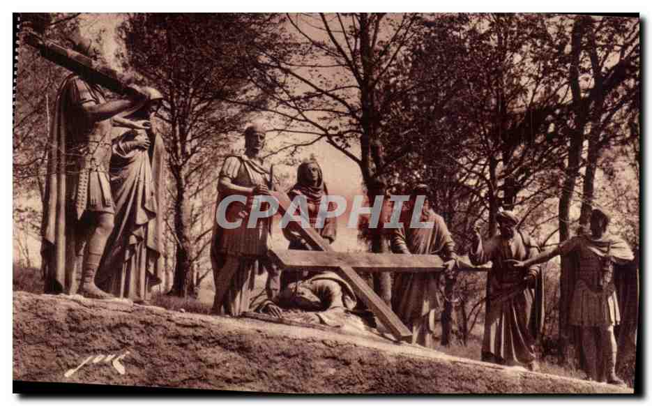 CPA Lourdes Le Calvaire VIII Station Jesus Tombe pour la troisieme tois