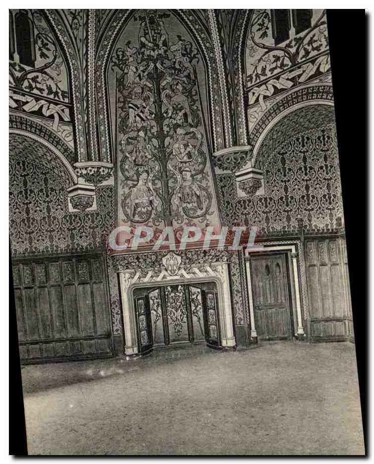 Intérieur d'un hall gothique orné — motifs floraux et figures — éditeur non identifié