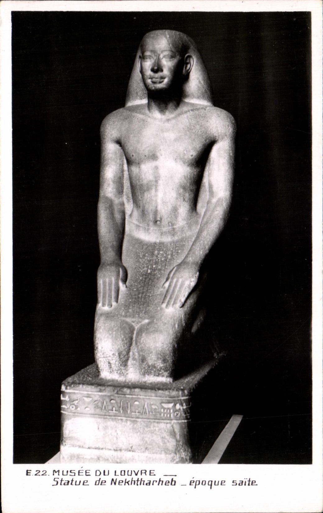 Statue de Nekhtharheb — époque saïte — Musée du Louvre