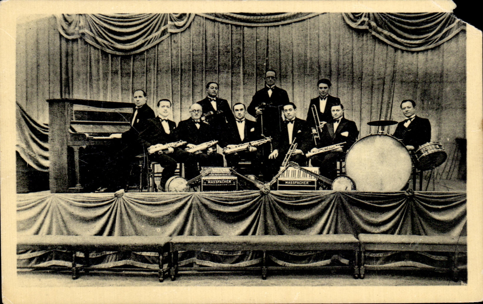 CPA Groupe de musique Jazz Tombrone Cuivre Piano