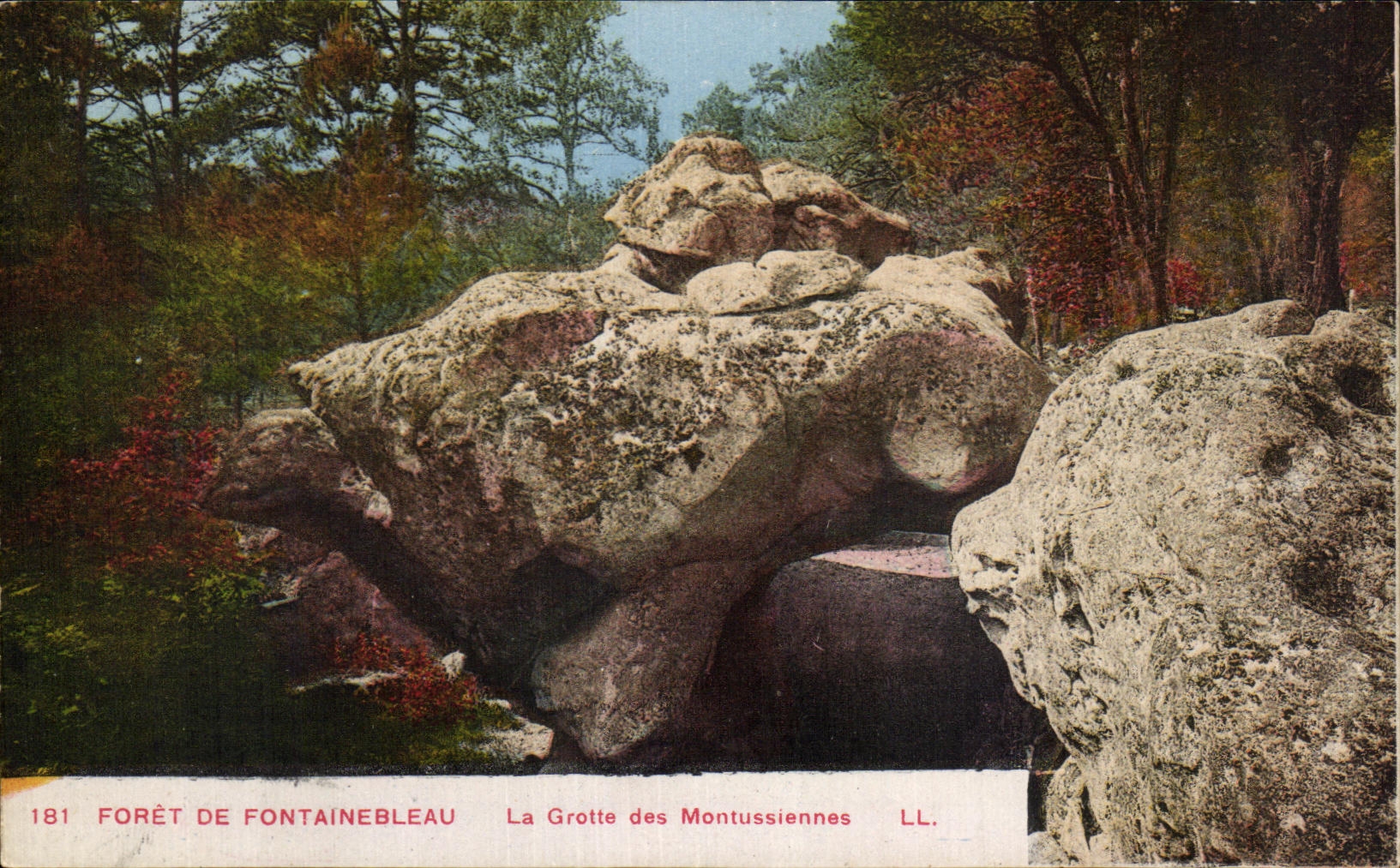 Forêt de Fontainebleau — La Grotte des Montussiennes — LL. n°181