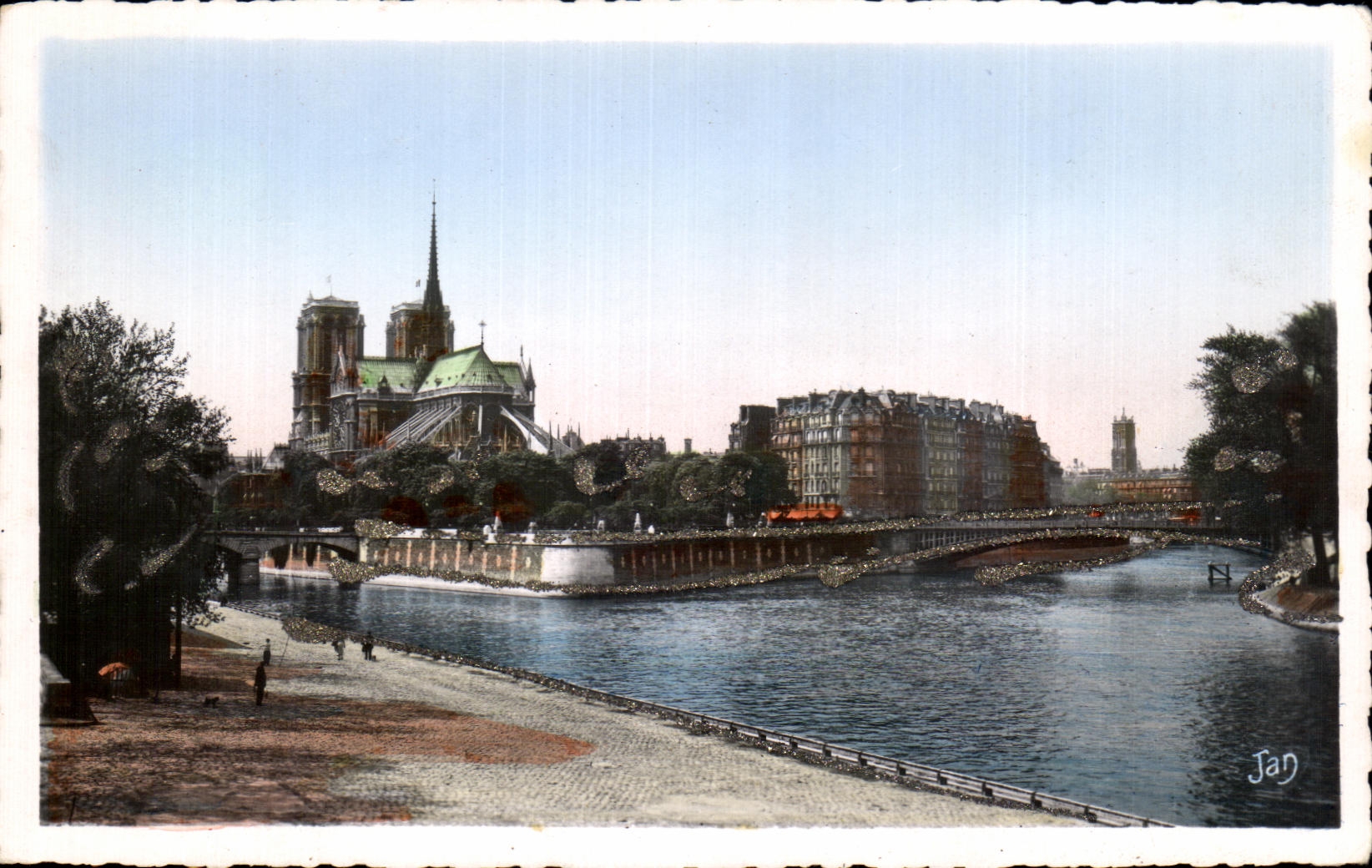 CPA Paris Vue sur la Seine Notre Dame 