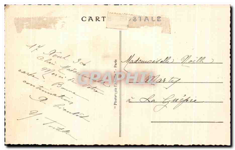 Châteaux de Normandie — Château du XVIe siècle — La Grille d'entrée et le Château — Phototypie L'Attille, Paris — Reverso