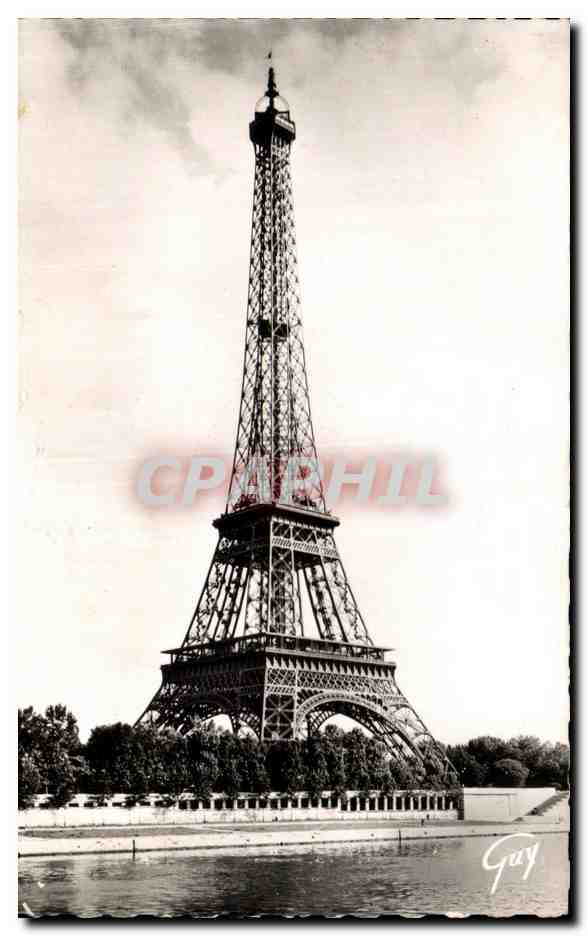 La Tour Eiffel — vue de l'avenue de New-York — André Leconte, Paris