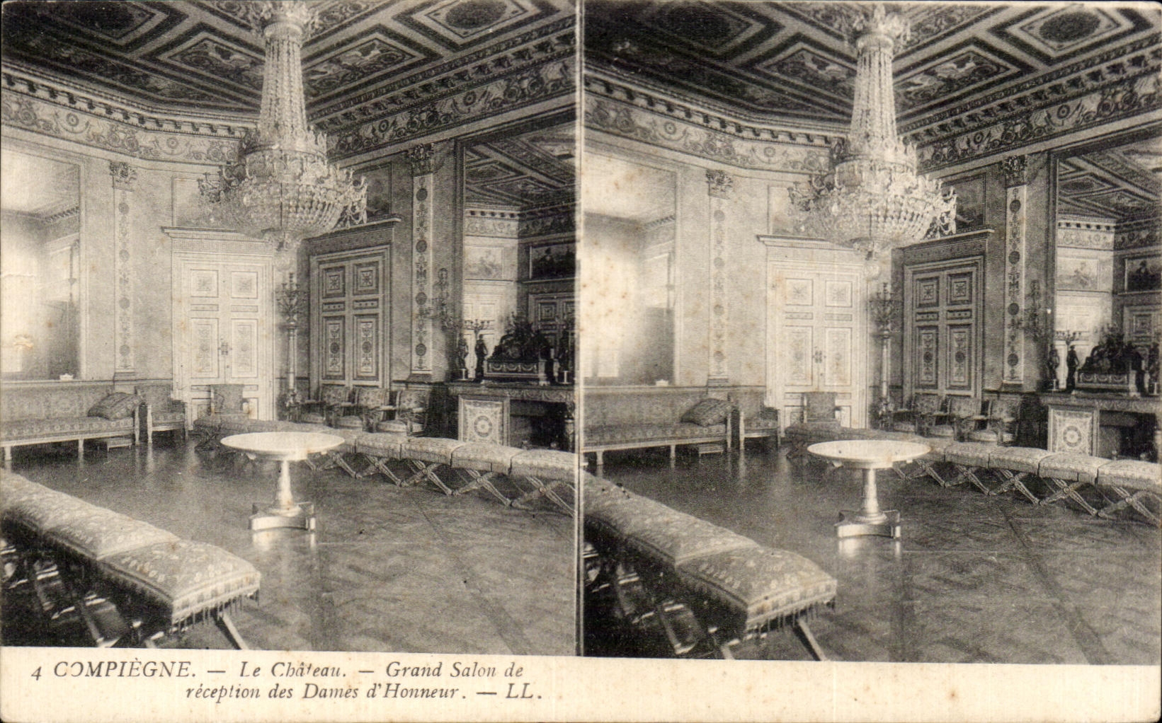 CPA Compiegne Le Chateau Grand Salon de Reception des Dames d'Honneur 