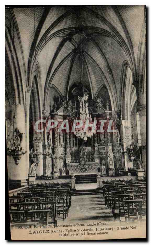 CPA Laigle Eglise St Martin Grande nef et Maitre Autel Renaissance