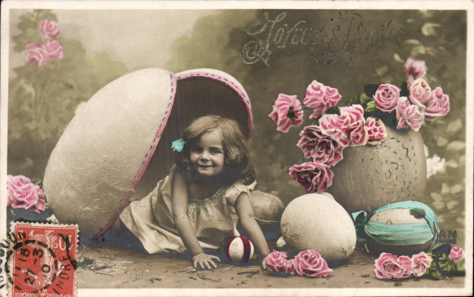CPA Fantaisie Enfant Oeufs Paques Avril 