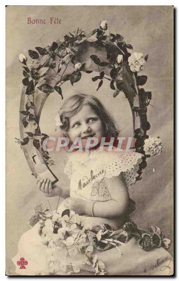 CPA Fantaisie Enfant Fille Fleurs 