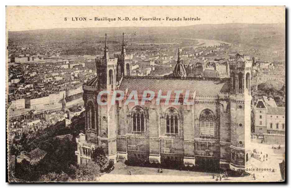 LYON - Basilique N.-D. de Fourvière - Façade latérale — modèle déposé