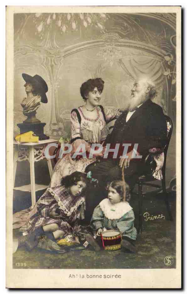 CPA Ah la Bonne Soiree Fantaisie Femme Grand pere Enfants