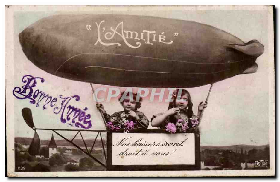 CPA Fantaisie Enfants Zeppelin Dirigeable 