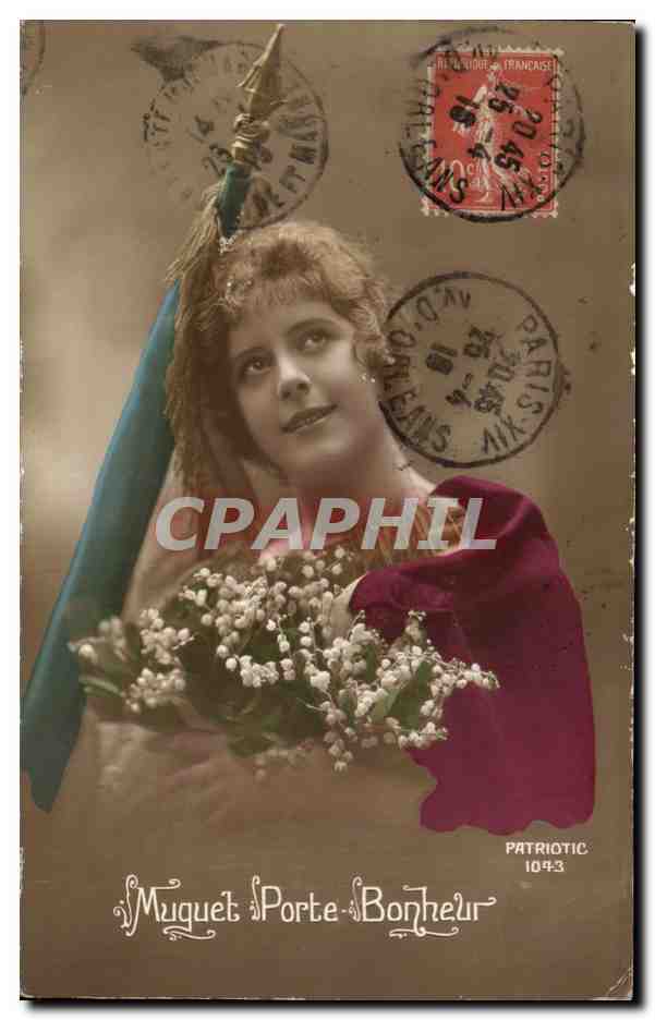 CPA Fantaisie Femme Muguet porte bonheur