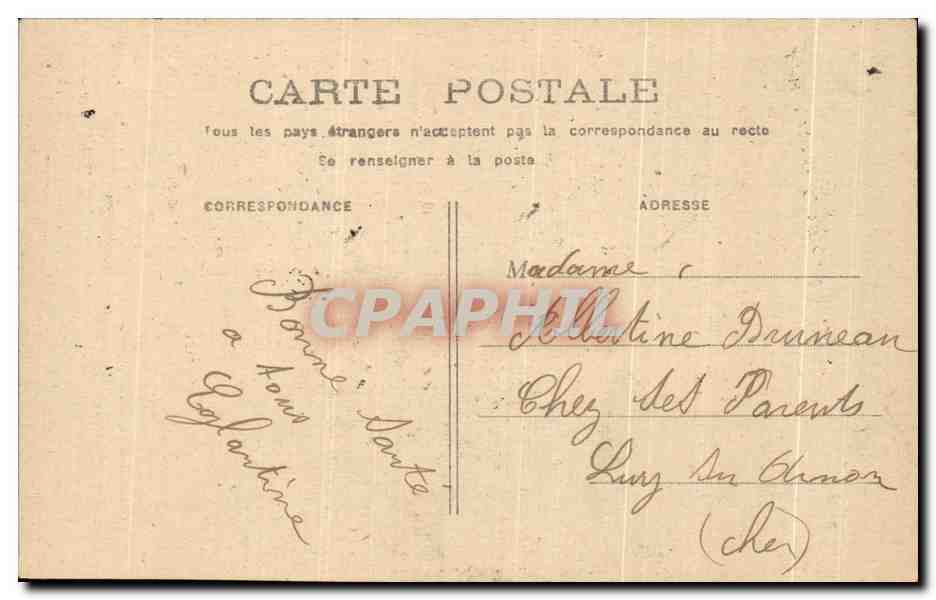 Parisien et Parisienne en extérieur — texte humoristique — éditeur inconnu — Reverso
