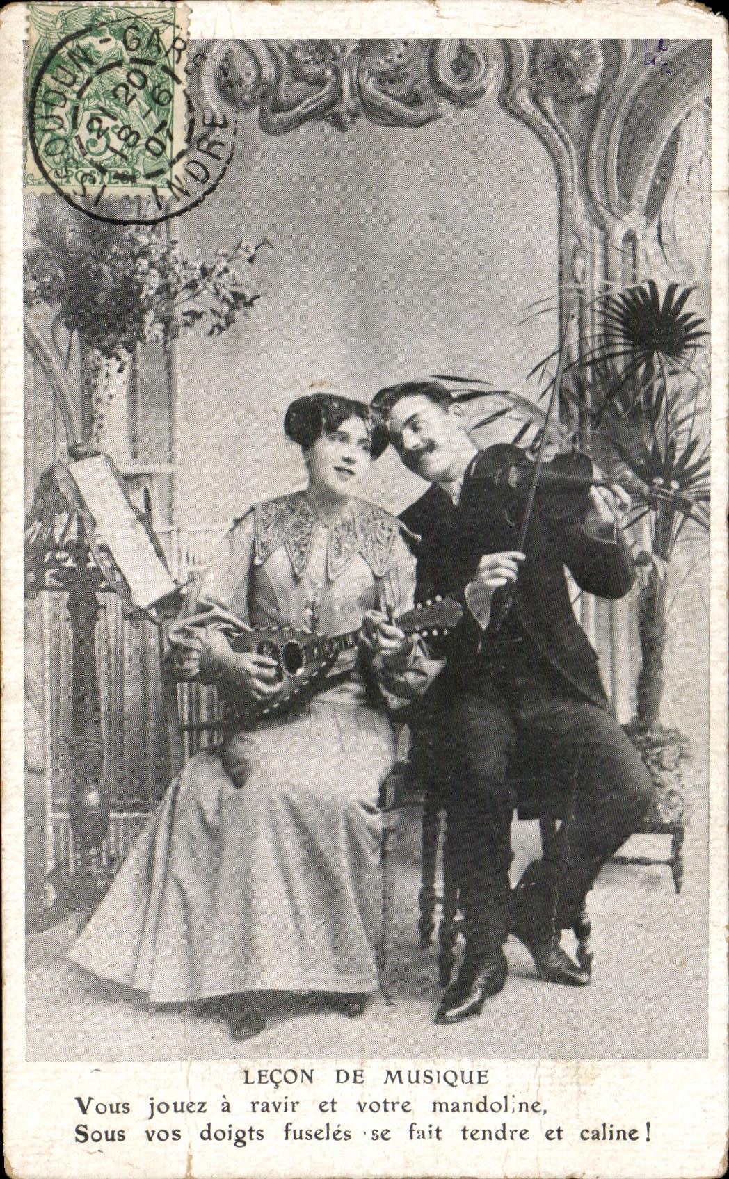 CPA Fantaisie Femme Lecon de musique Violon 