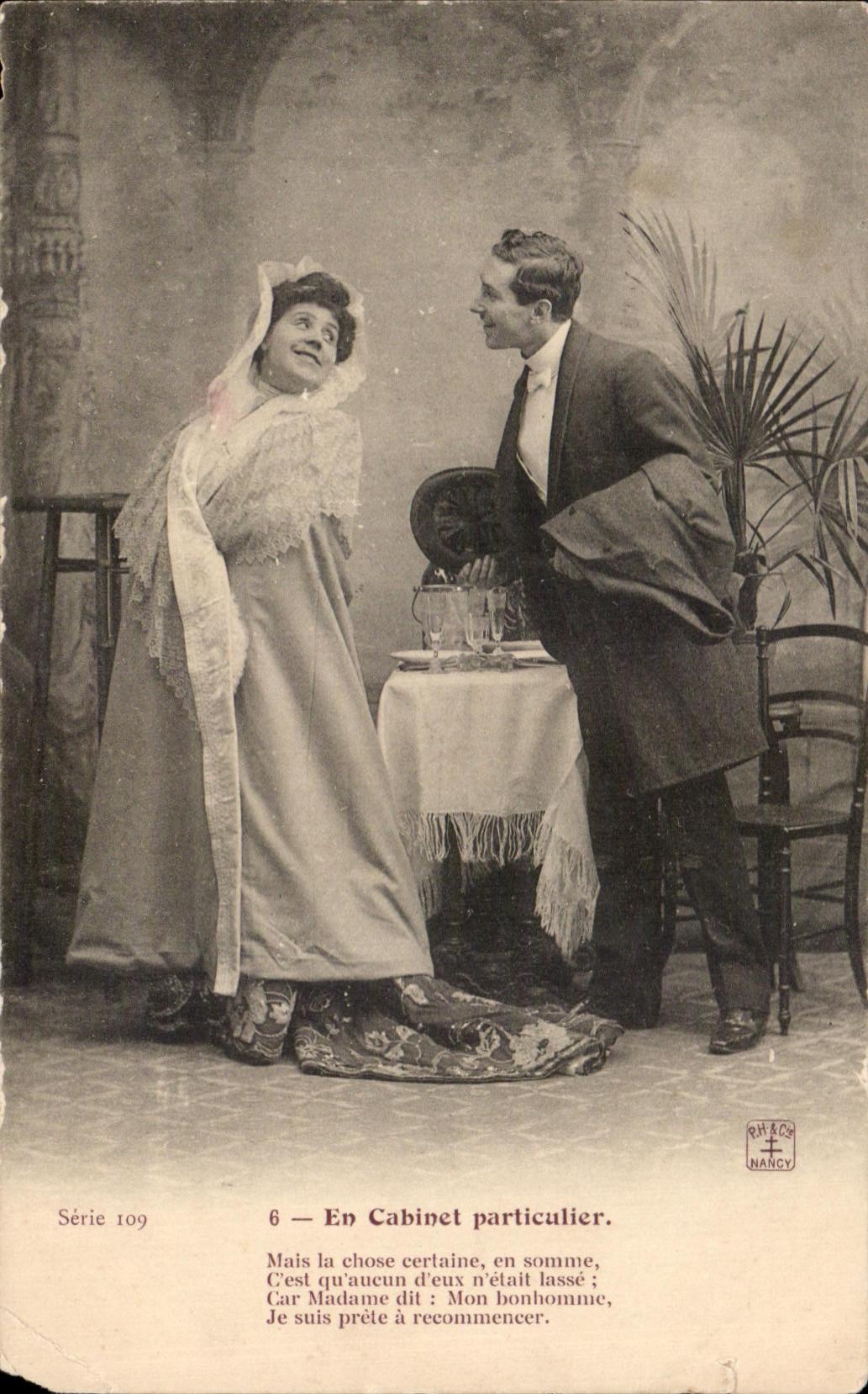 CPA Fantaisie Femme En cabinet particulier