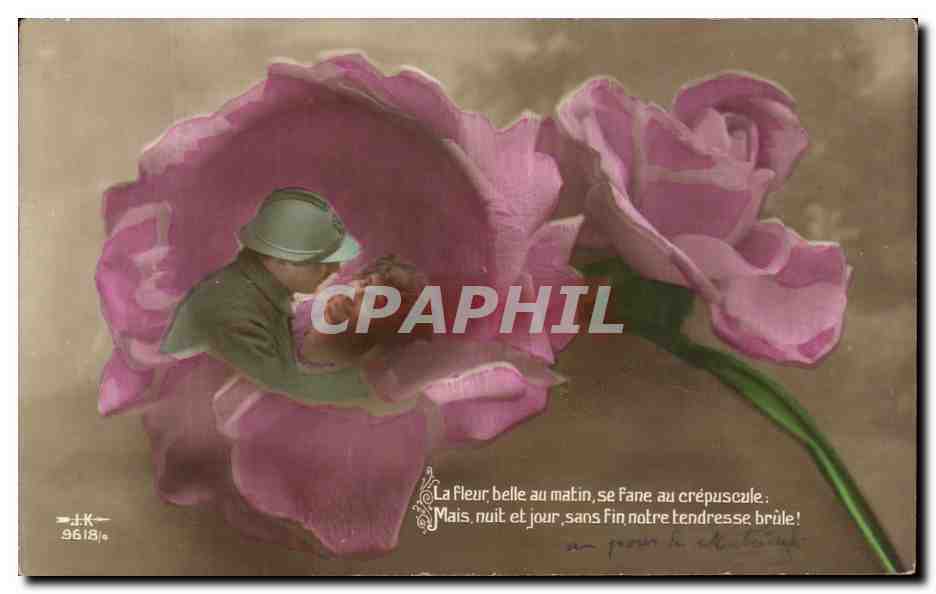 CPA Fantaisie Femme Rose Militaria