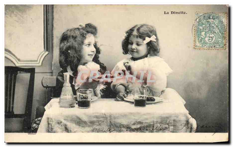 CPA Fantaisie Enfants La dinette 