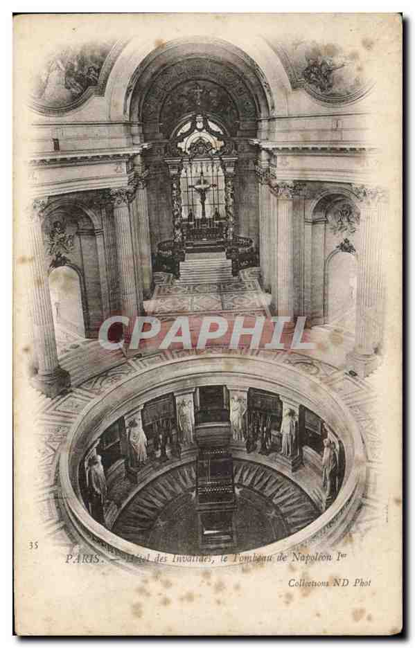CPA Paris des Invalides le Tombeau Napoleon 1er