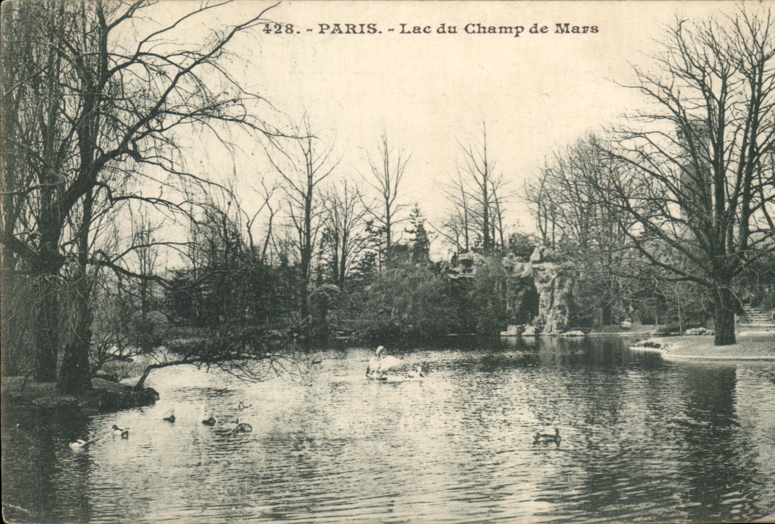 CPA Paris Lac du Champ de Mars