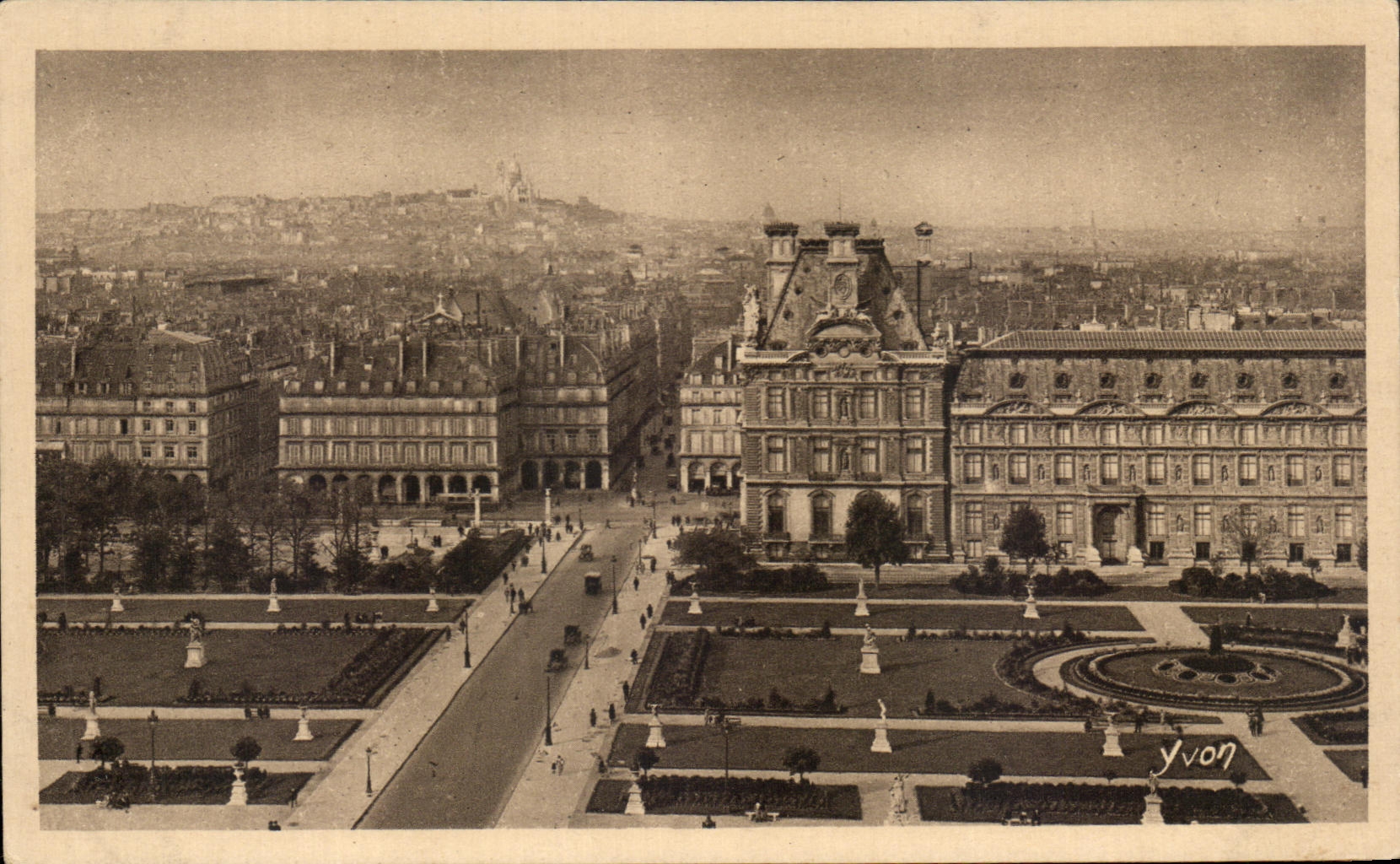 CPA Paris En Flanant Perspective sur les Jardins des Tuileries la Butte Montmartre Sacre Coeur Louvre