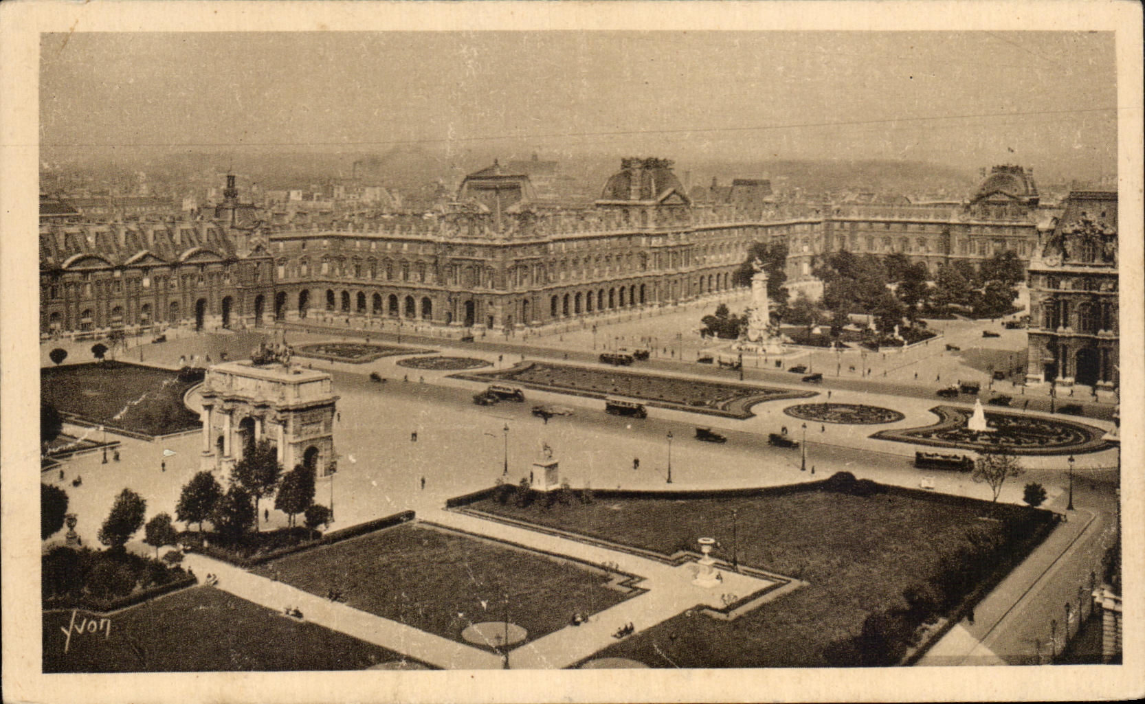 Place du Carrousel — vue panoramique — Les Éditions d'Art 'WON' n°55