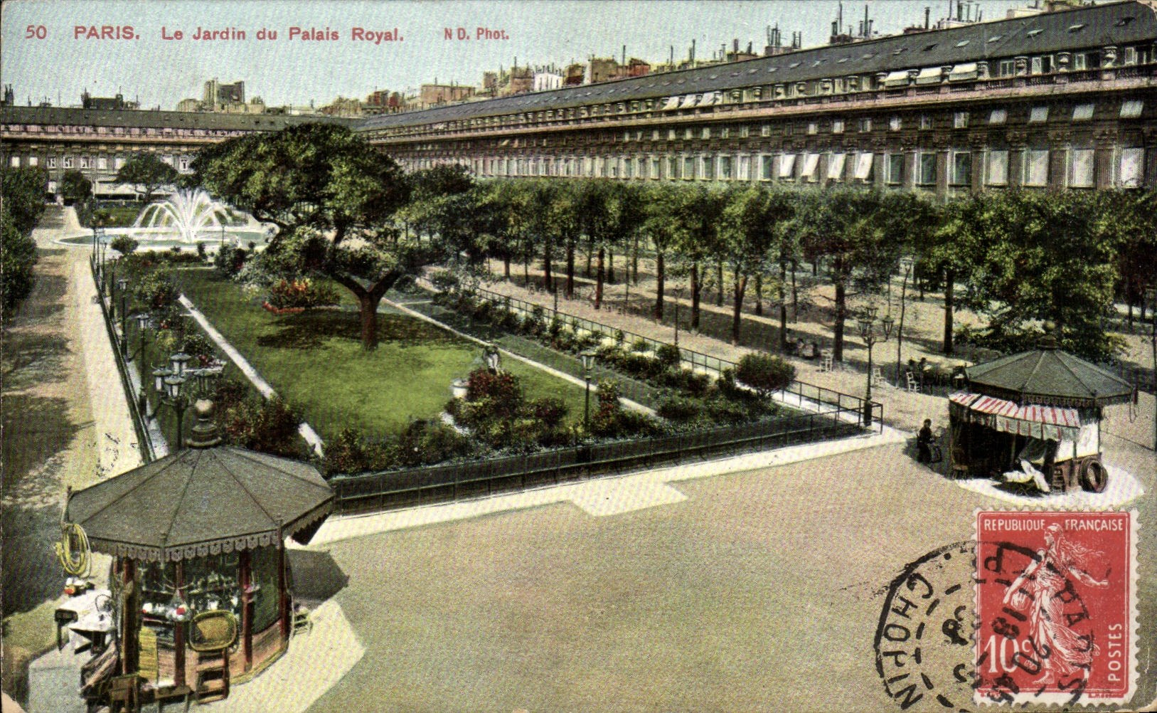 CPA Paris Le Jardin du Palais Royal