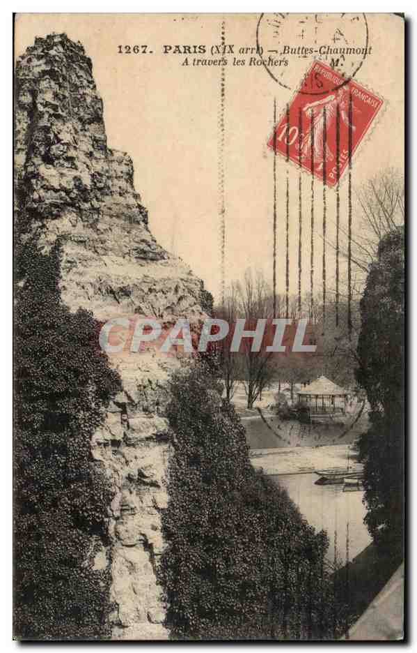 CPA Paris Buttes Chaumont A Travers Les Rochers