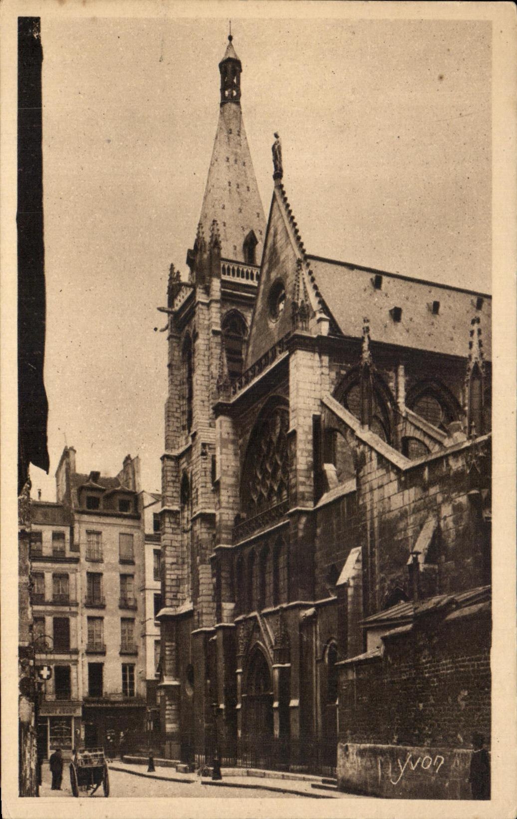 CPA Paris En Flanant L'Eglise Saint Severin
