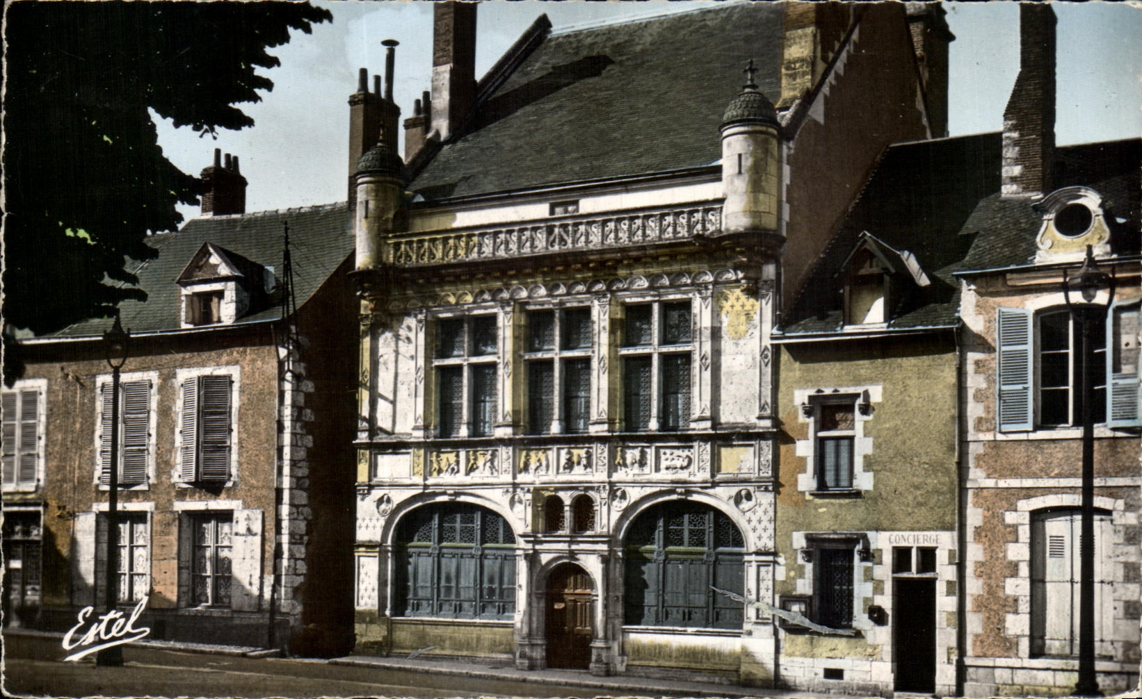 Beauchamp - Hôtel de Ville (XVIe s.) - Charmant Édifice de la Renaissance. Éditeur : Étel