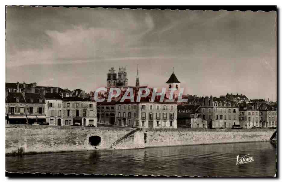 CPA Les Merveilles Du Val De Loire Orleans La Loire Le Quai Du chatelet