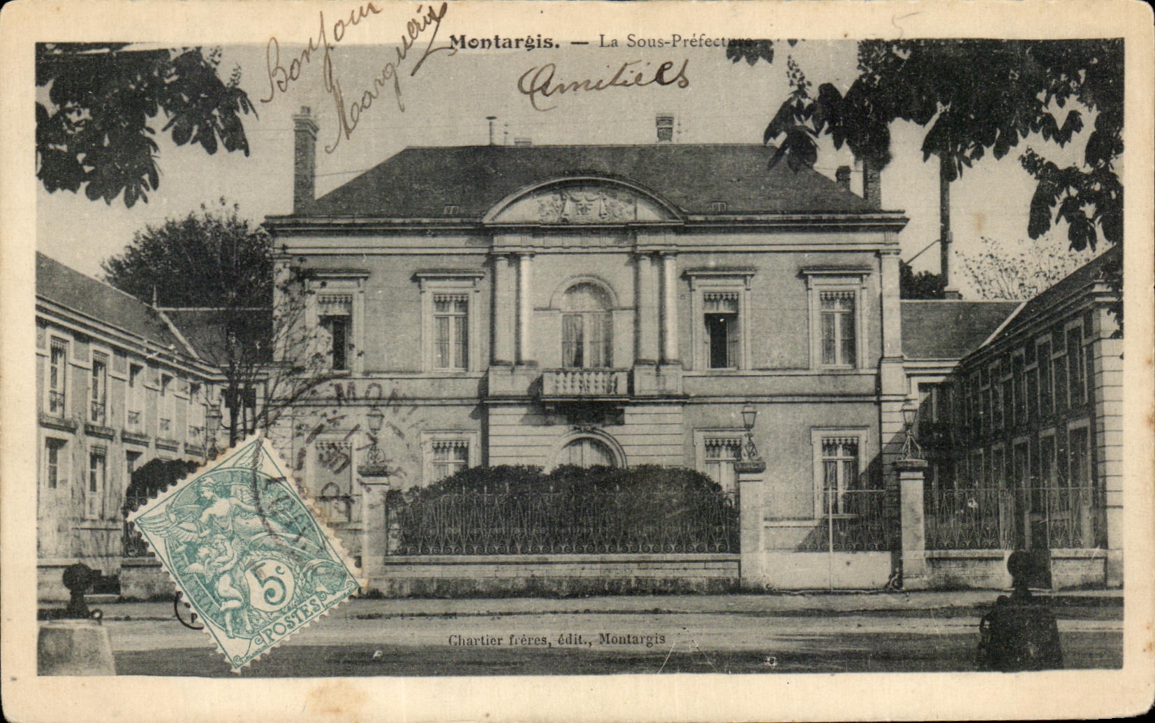 CPA Montargis La Sous prefecture