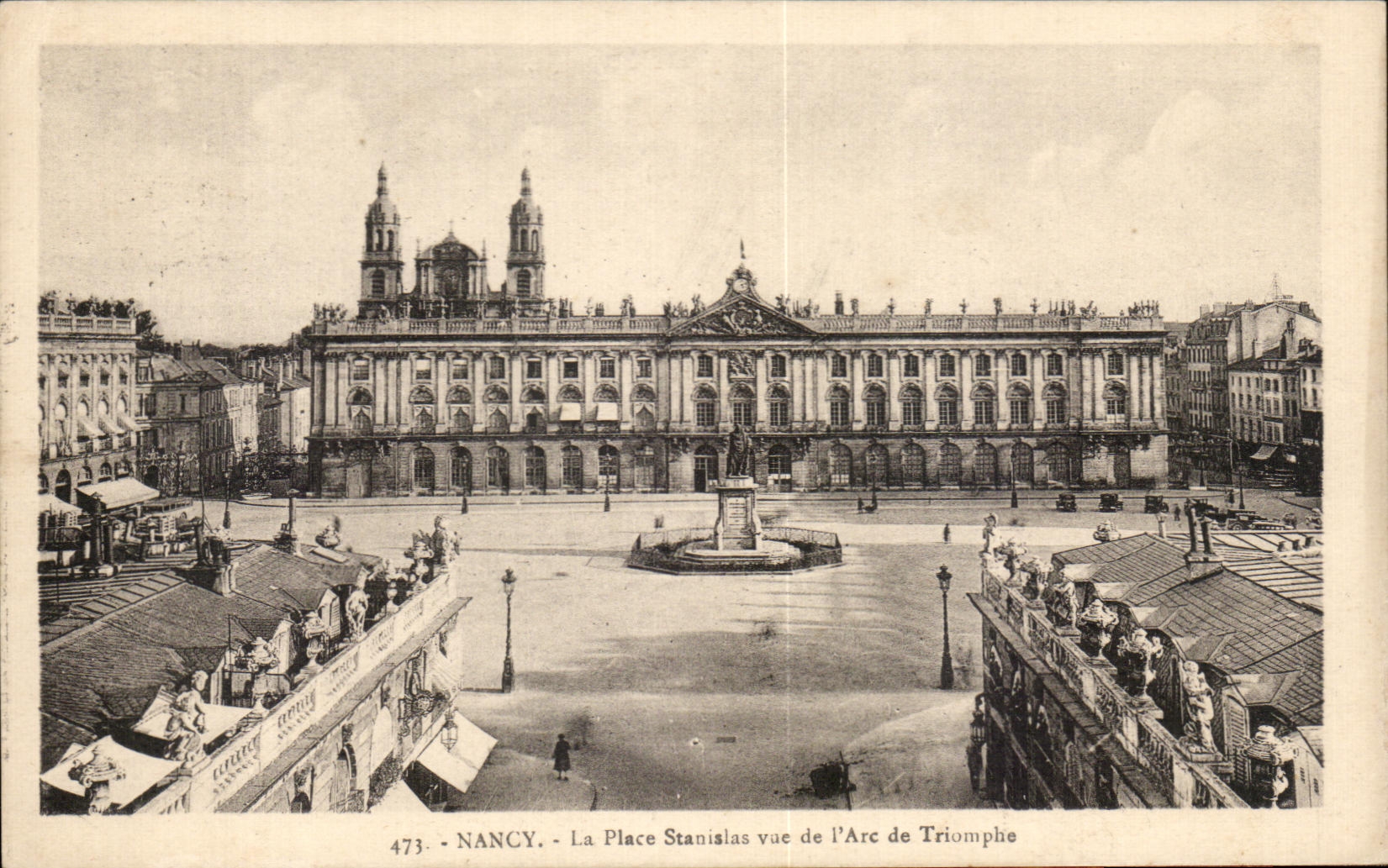 CPA Nancy La Place Stanisias Vue De L'Arc De Triomphe