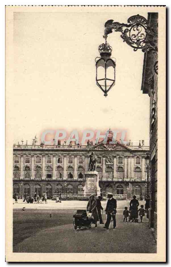 CPA Nancy Statue De Stanislas Et L'Hotel De Ville