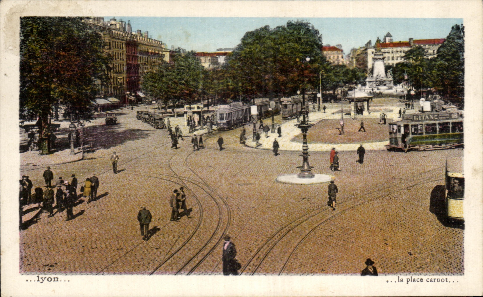 Lyon — Place Carnot — Éditeur J. Gillard, 19, rue du Chemin Neuf - Recto