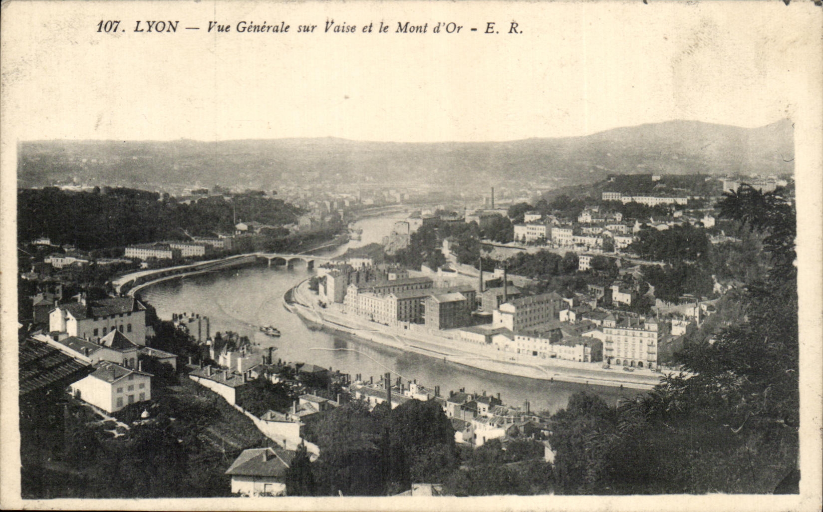 LYON — Vue Générale sur Vaise et le Mont d'Or — E. R.