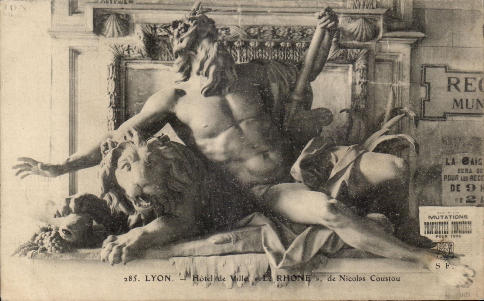 Lyon — Hôtel de Ville « Le Rhône », sculpture de Nicolas Coustou — S.F. n°285