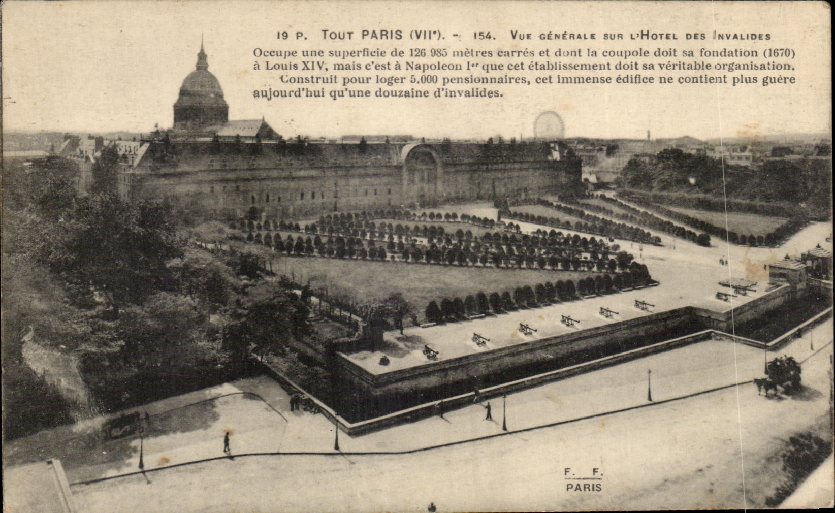 CPA Paris Tout Paris Vue Generale sur Hotel des Invalides