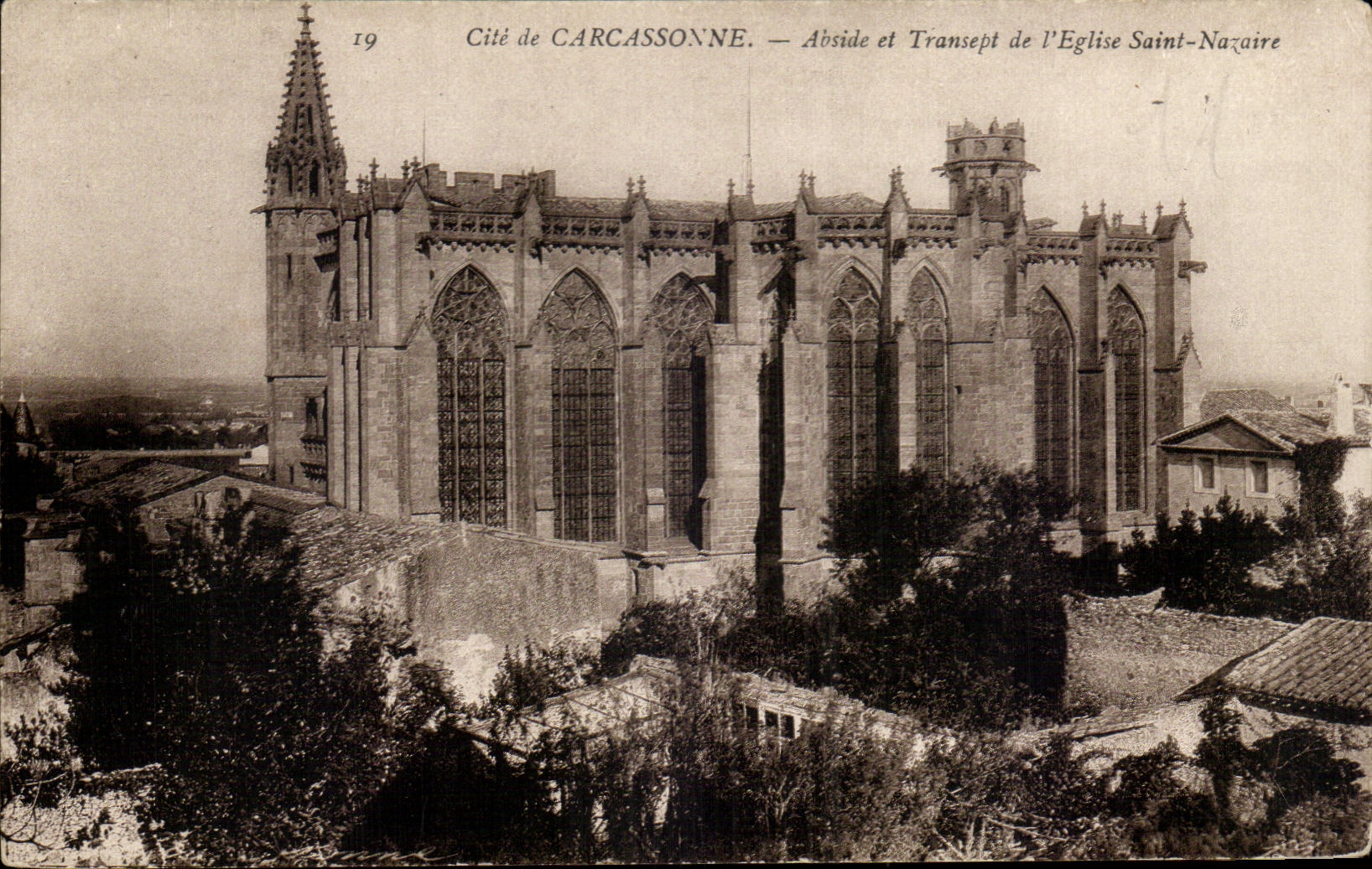 CPA Cite De Carcassonne Abside et Transept de Eglise Saint Nazaire