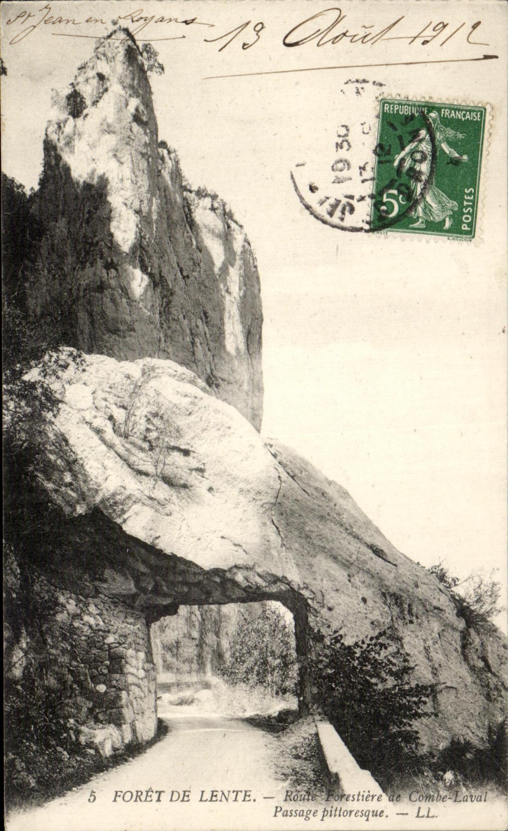 Forêt de Lente — Passage pittoresque — LL