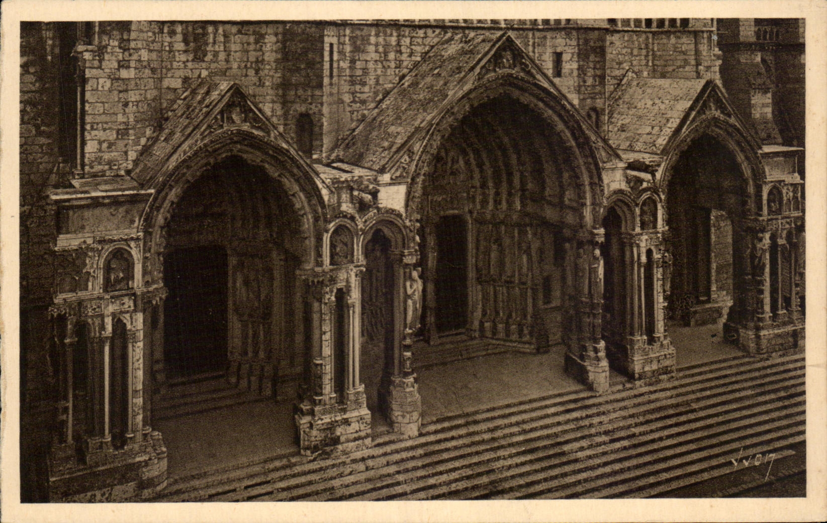 Chartres (Eure-et-Loir) — Le Portail Nord — Éditions d'Art YVON