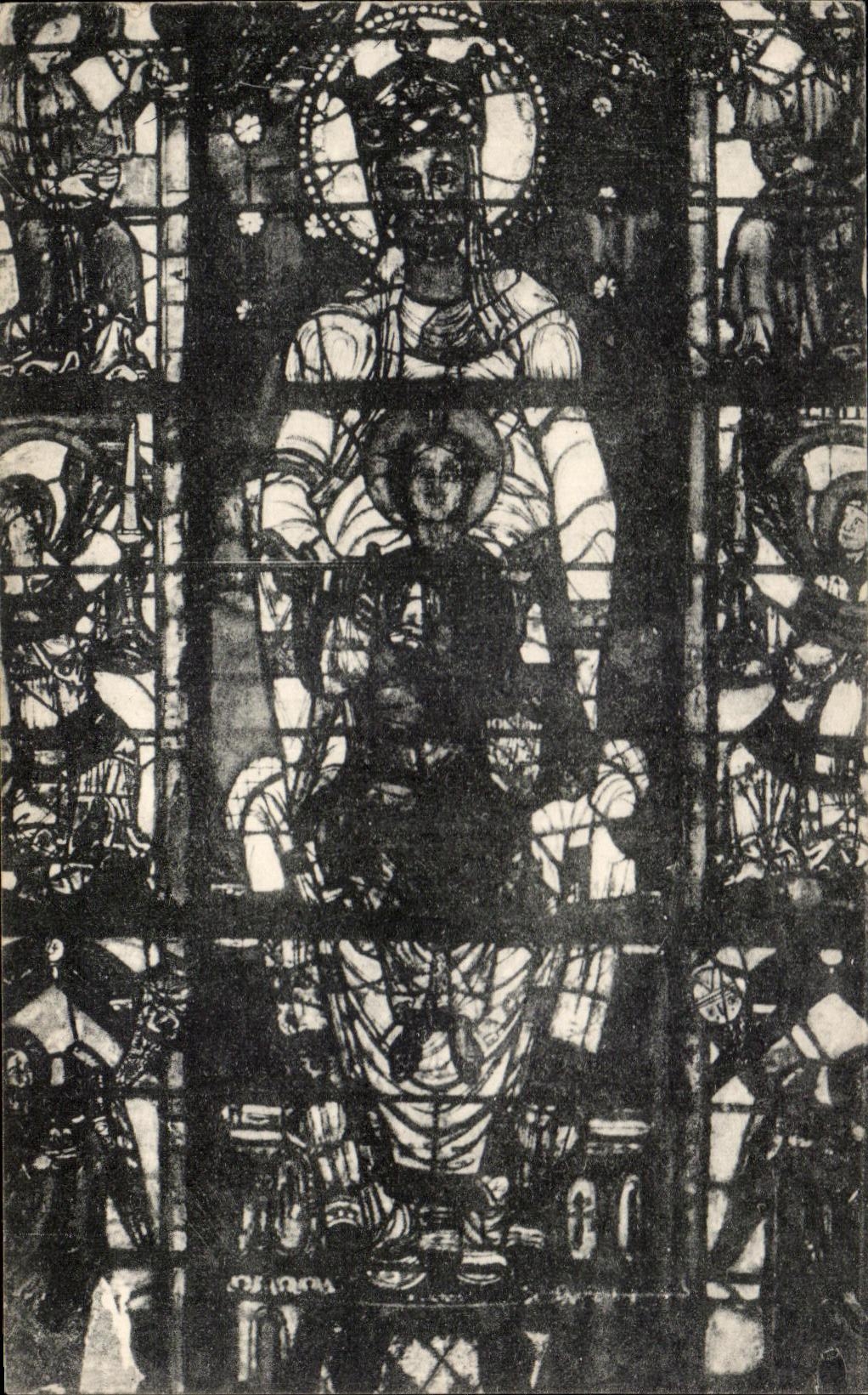 Notre Dame de la Belle Verrière — Cathédrale de Chartres — G. Foucault, édit., Chartres