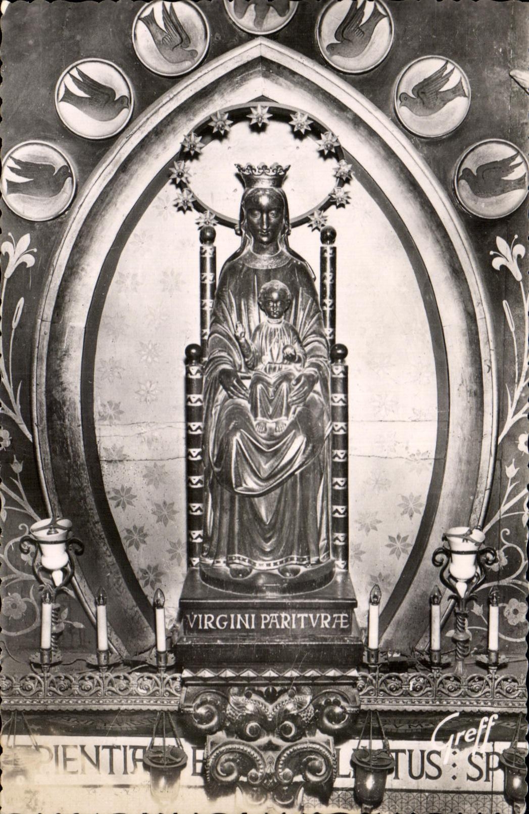 Statue de Notre-Dame-sous-Terre — Cathédrale de Chartres (Eure-et-Loir) — J. Greff