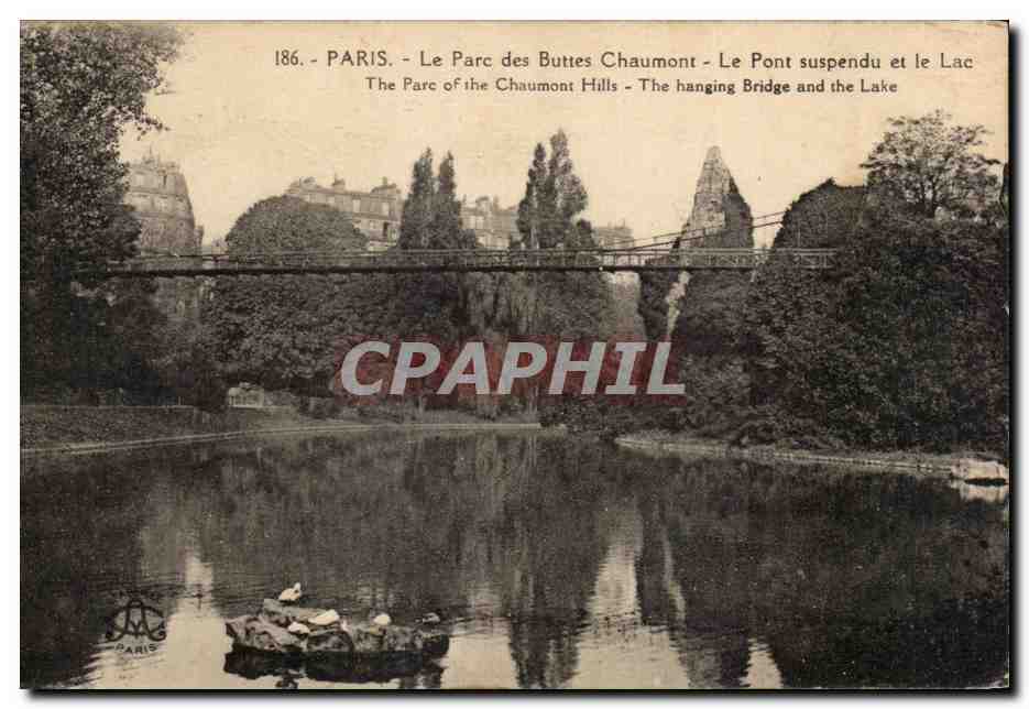 CPA Paris Le Parc des Buttes Chaumont Le Pont suspendu et le Lac 