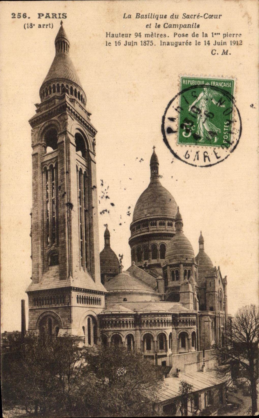 CPA Paris La Basilique du Sacre Coeur et le Campanile Montmartre
