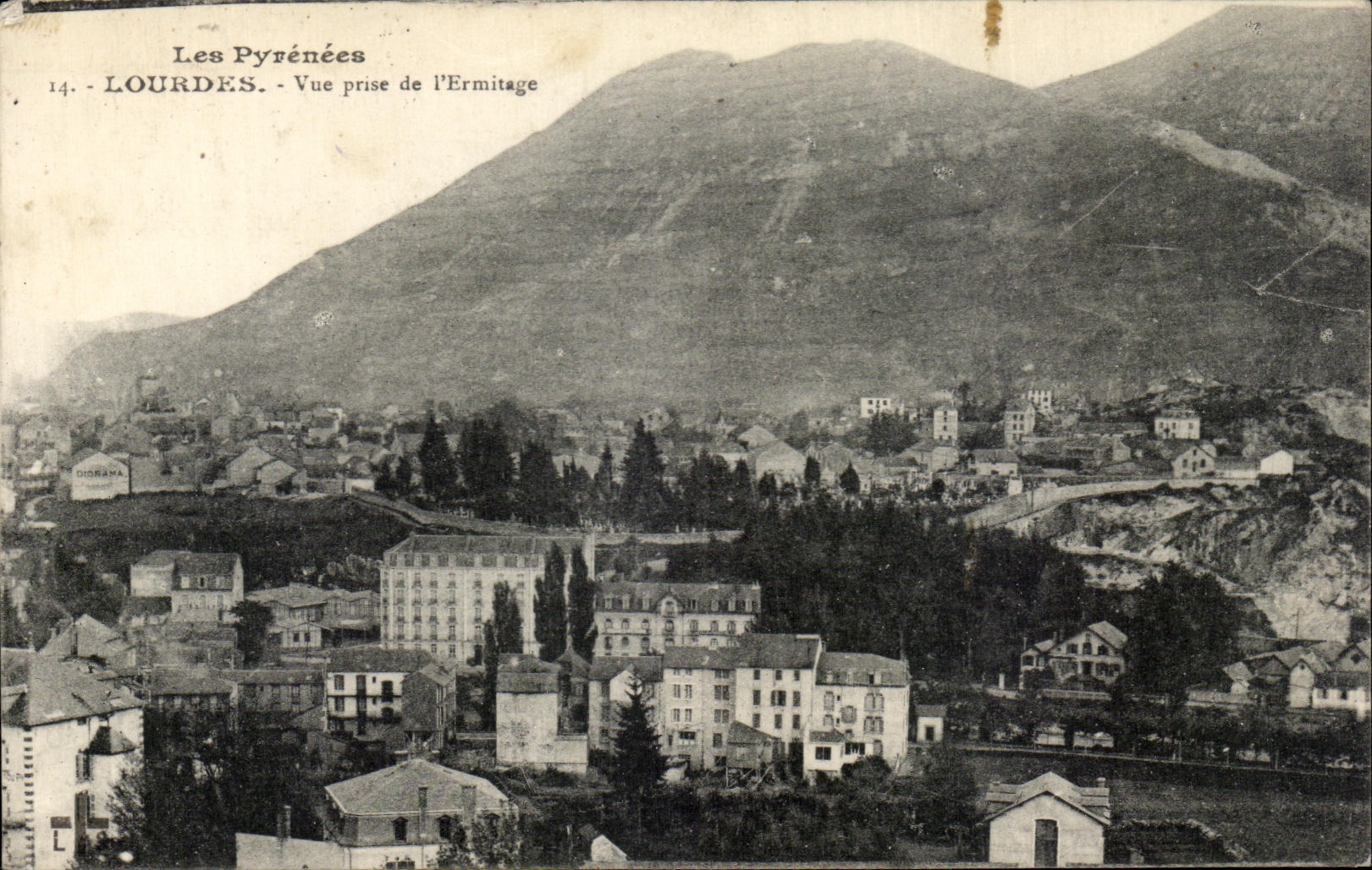 CPA Lourdes Vue Prise de l'Ermitage
